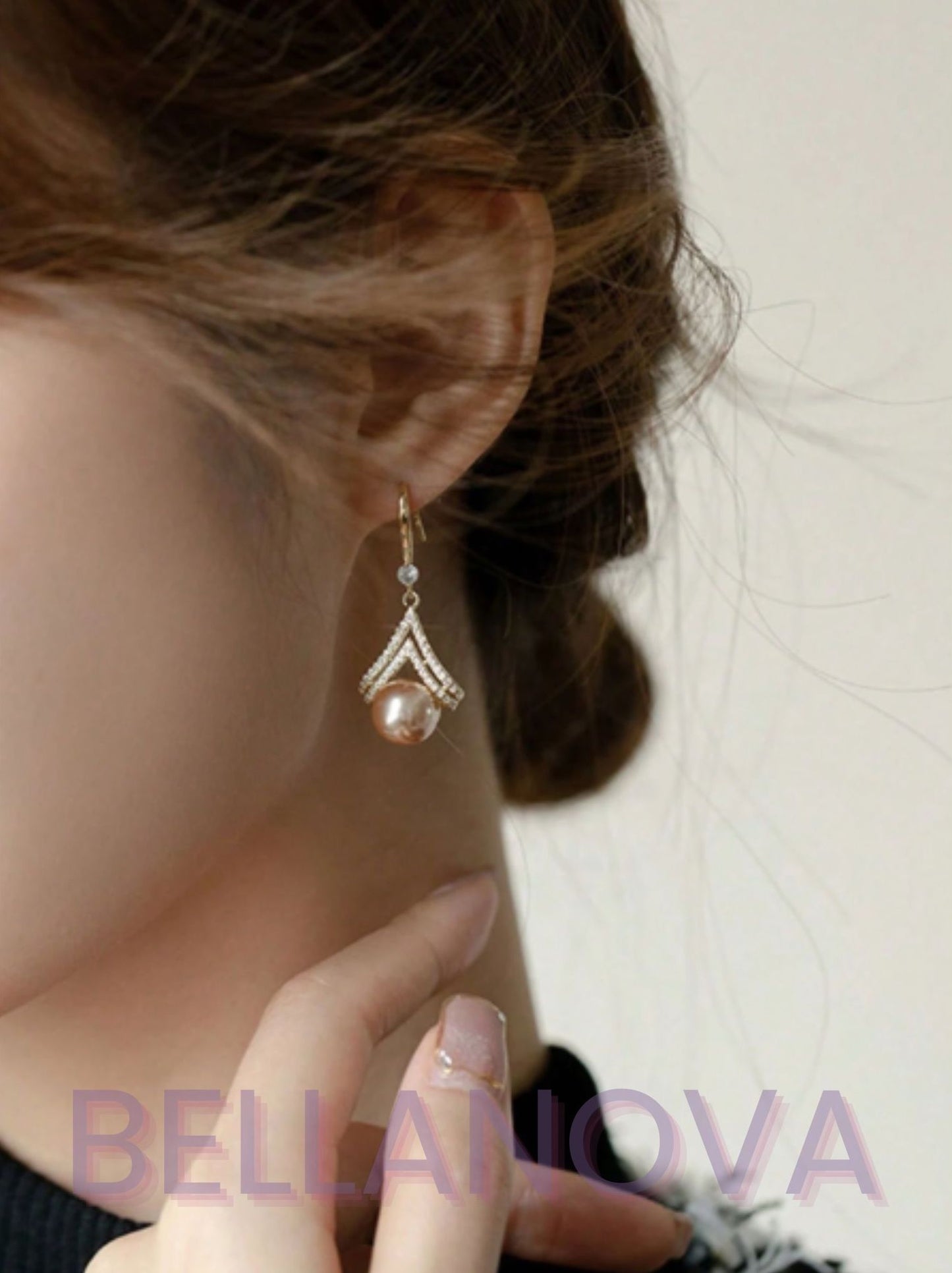 Brincos Pérolas Rosé e Zircônias - Folheado a Ouro 18k + FRETE GRÁTIS