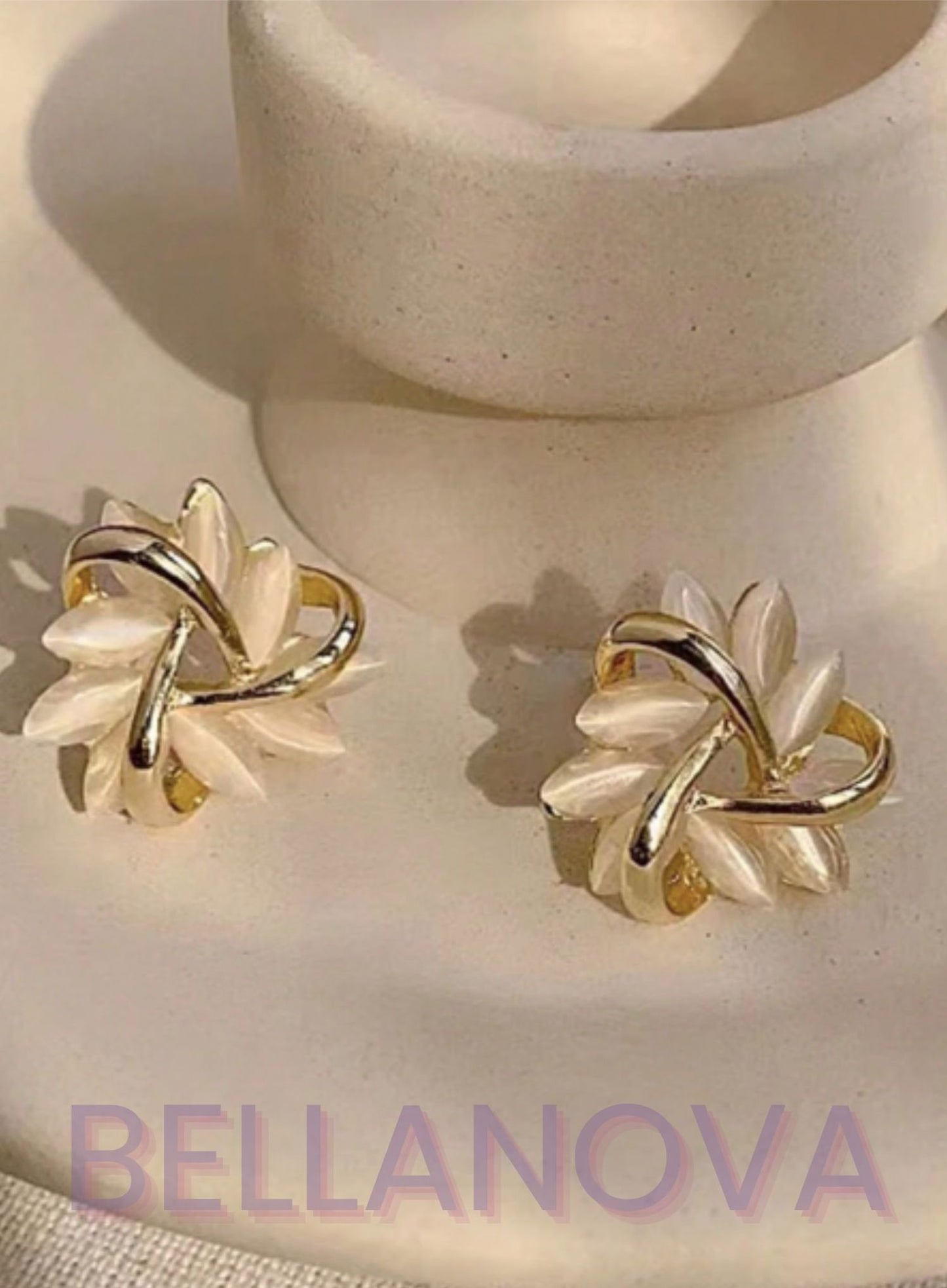 Brinco Melina - Folheado a Ouro 18k+ FRETE GRÁTIS