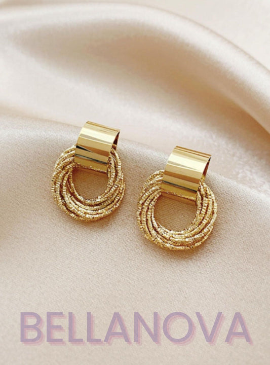 Brinco Irina - Folheado a Ouro 18k + FRETE GRÁTIS