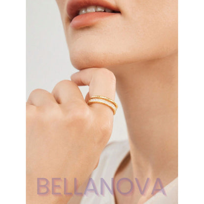 FILIPPA MONTEIRO X BELLA NOVA | Anel Ajustável Swarovski - Folheado a Ouro 18K+ FRETE GRÁTIS